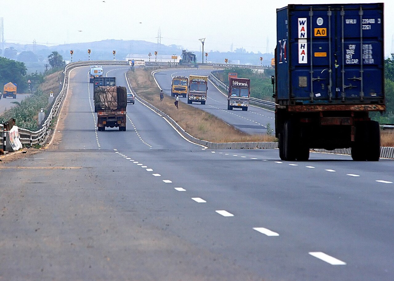 A highway in Tamil Nadu; Hindi signboards on a Thoothukudi state highway triggered the language row